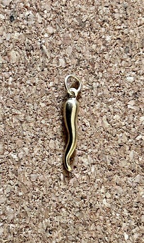 Small genuine 9ct - 375, yellow