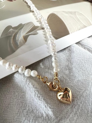 Freshwater baroque pearl - freshwater,