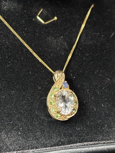 9ct gold white topaz - 9ct,