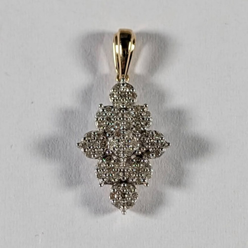 Diamond 20ct flower boat - 0.20ct,