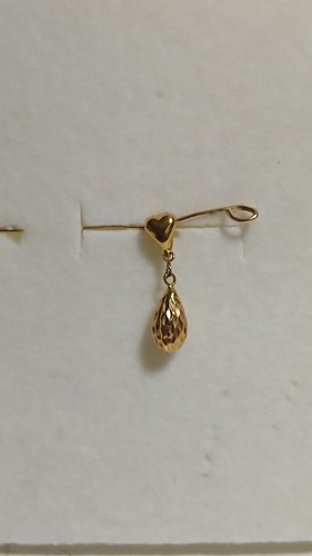 9ct gold pendant - pendant,