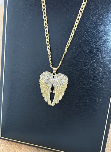 9ct gold angel wings pendant - gold,