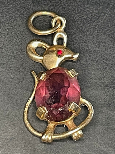 9ct 375 yellow gold mouse - 375,